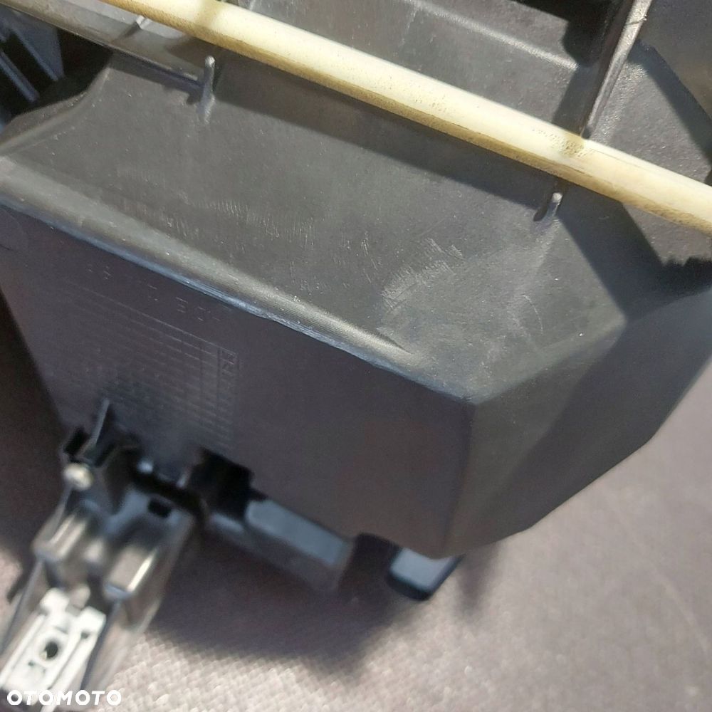 Audi Q4 E TRON MATRIX LED Przód strona lewa 89A941035 - 9