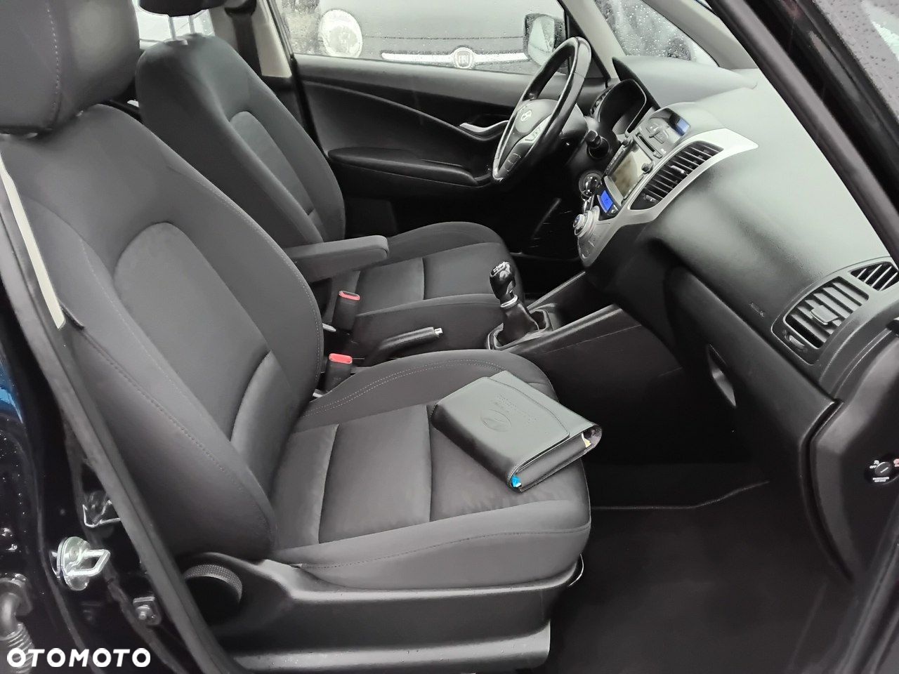 Hyundai ix20 1.4 blue Passion - 12