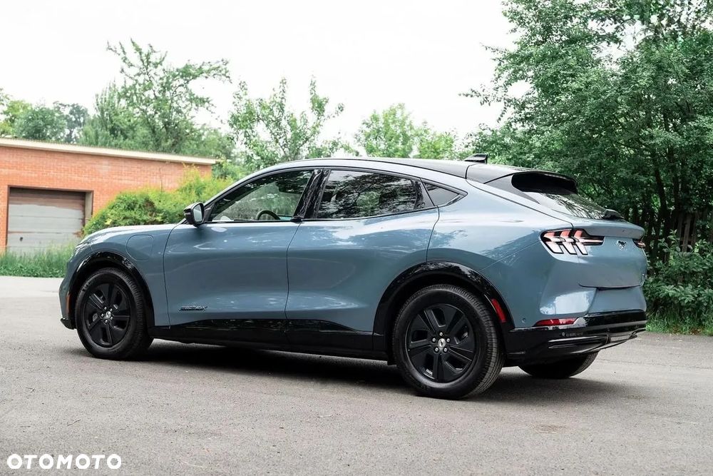 Ford Mustang Mach-E 98kWh AWD Premium - 10