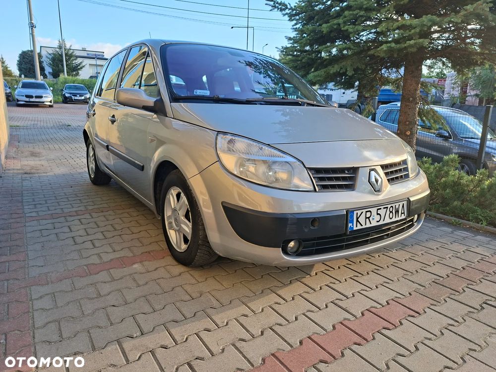 Renault Scenic - 2