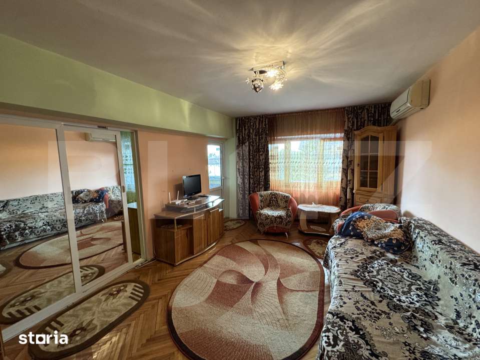 Apartament 4 camere, 100 mp, zona centrala - Imagine principală: 2/12