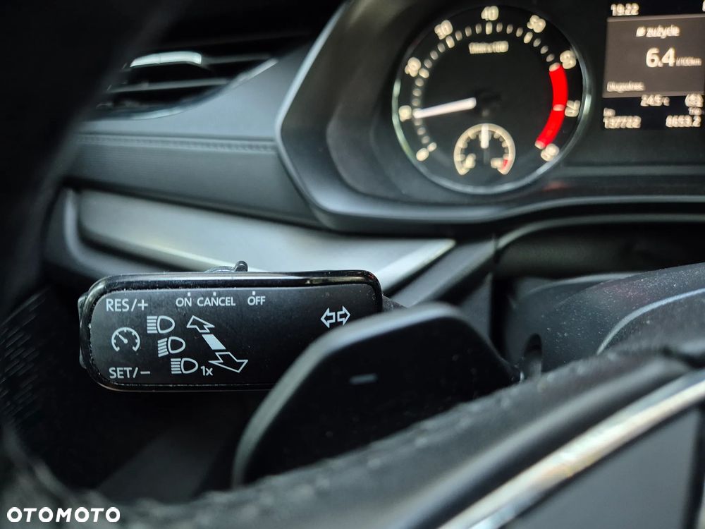 Skoda Octavia 1.5 TSI e-Tec Ambition DSG - 13