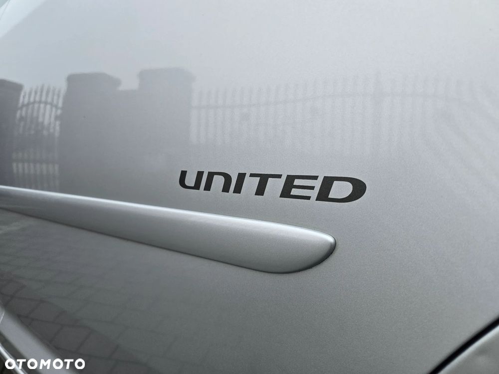 Volkswagen Touran 1.6 United - 31