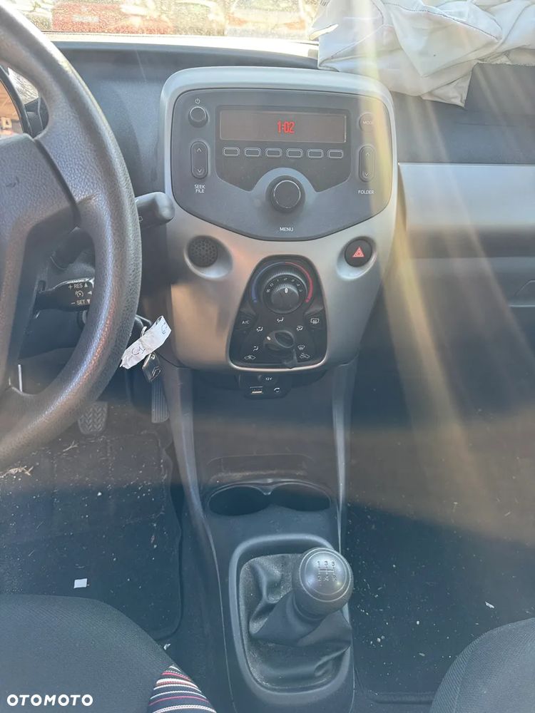Citroën C1 AIRSCAPE VTi 68 Feel Edition - 13