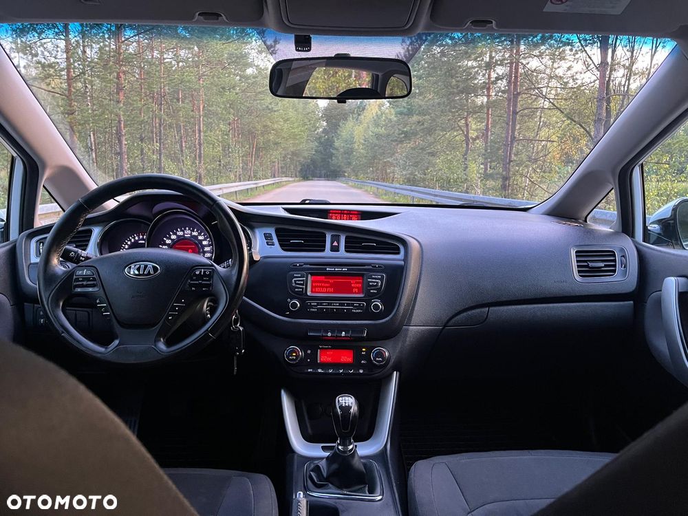 Kia Ceed 1.6 GDI L - 7