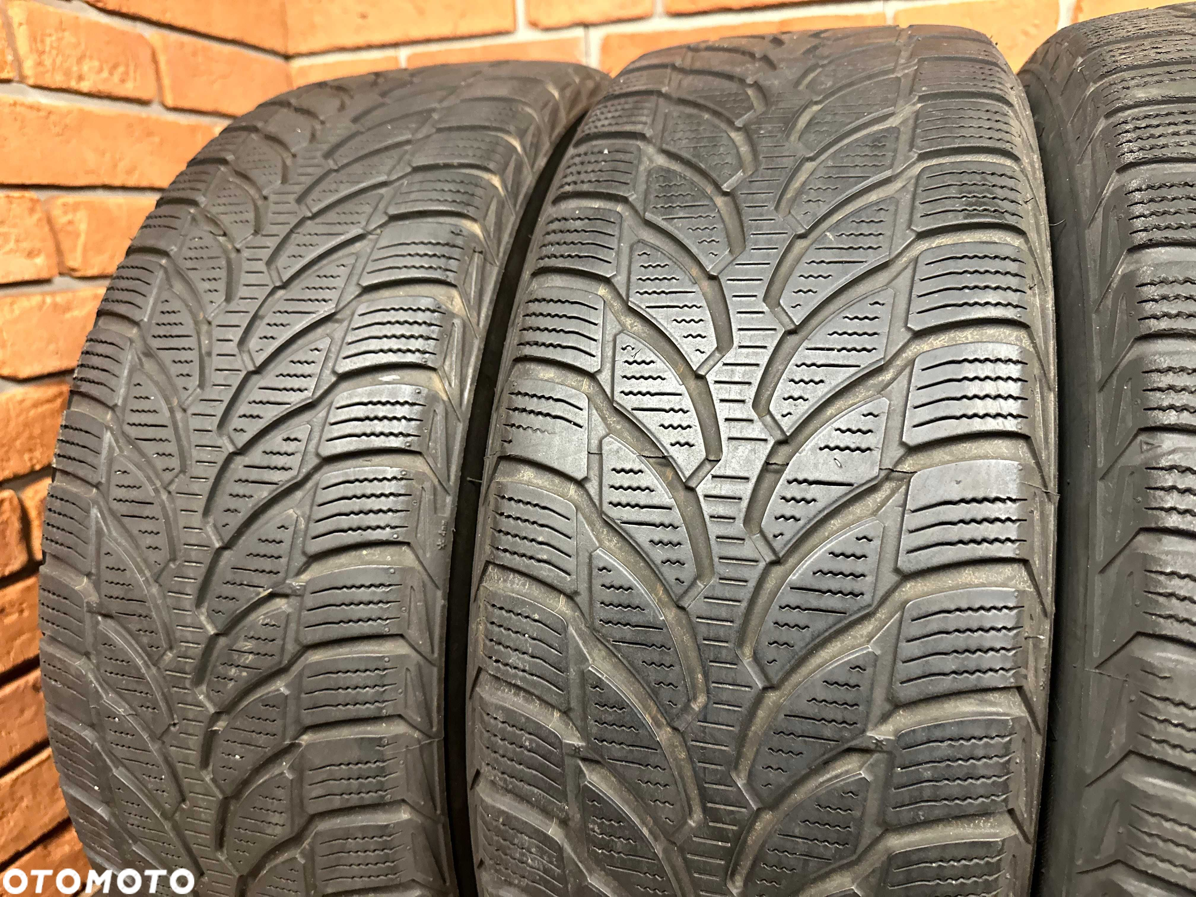 Opony Bridgestone Blizzak LM-32 205/60R16 - 3