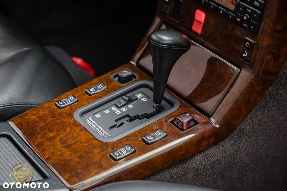 Mercedes-Benz SL - 14