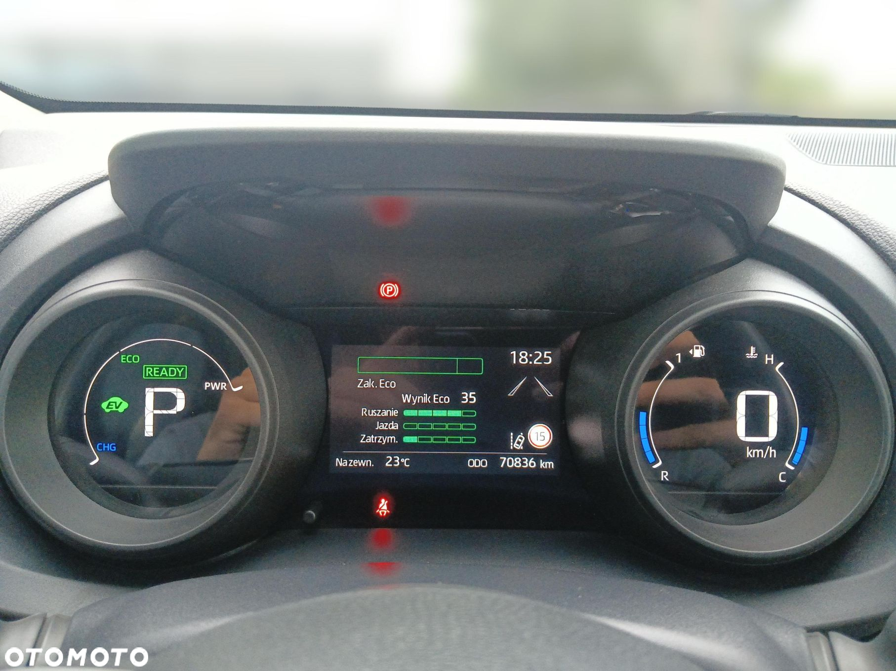 Toyota Yaris - 16