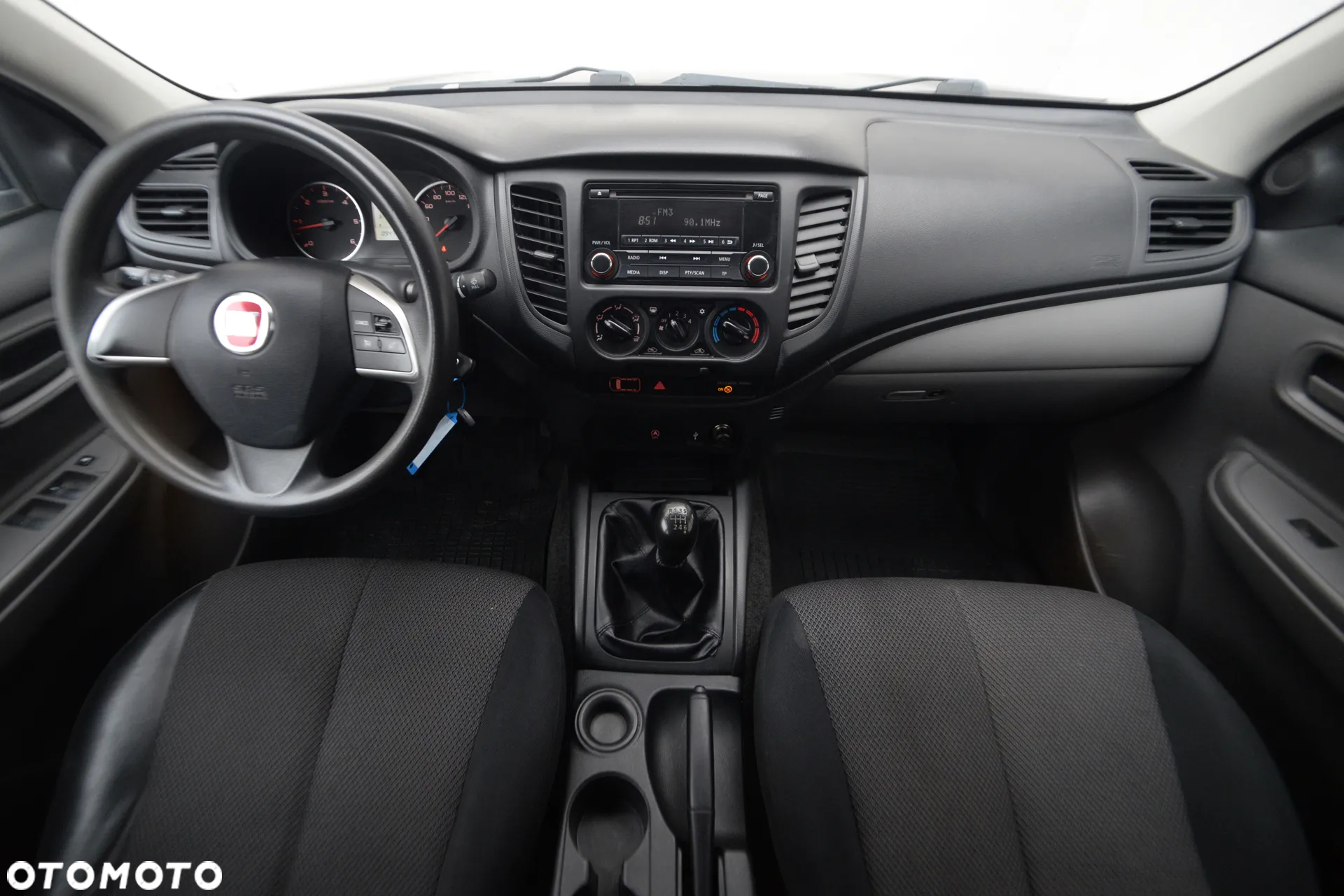 Fiat Fullback 4WD DC Basis SX - 29