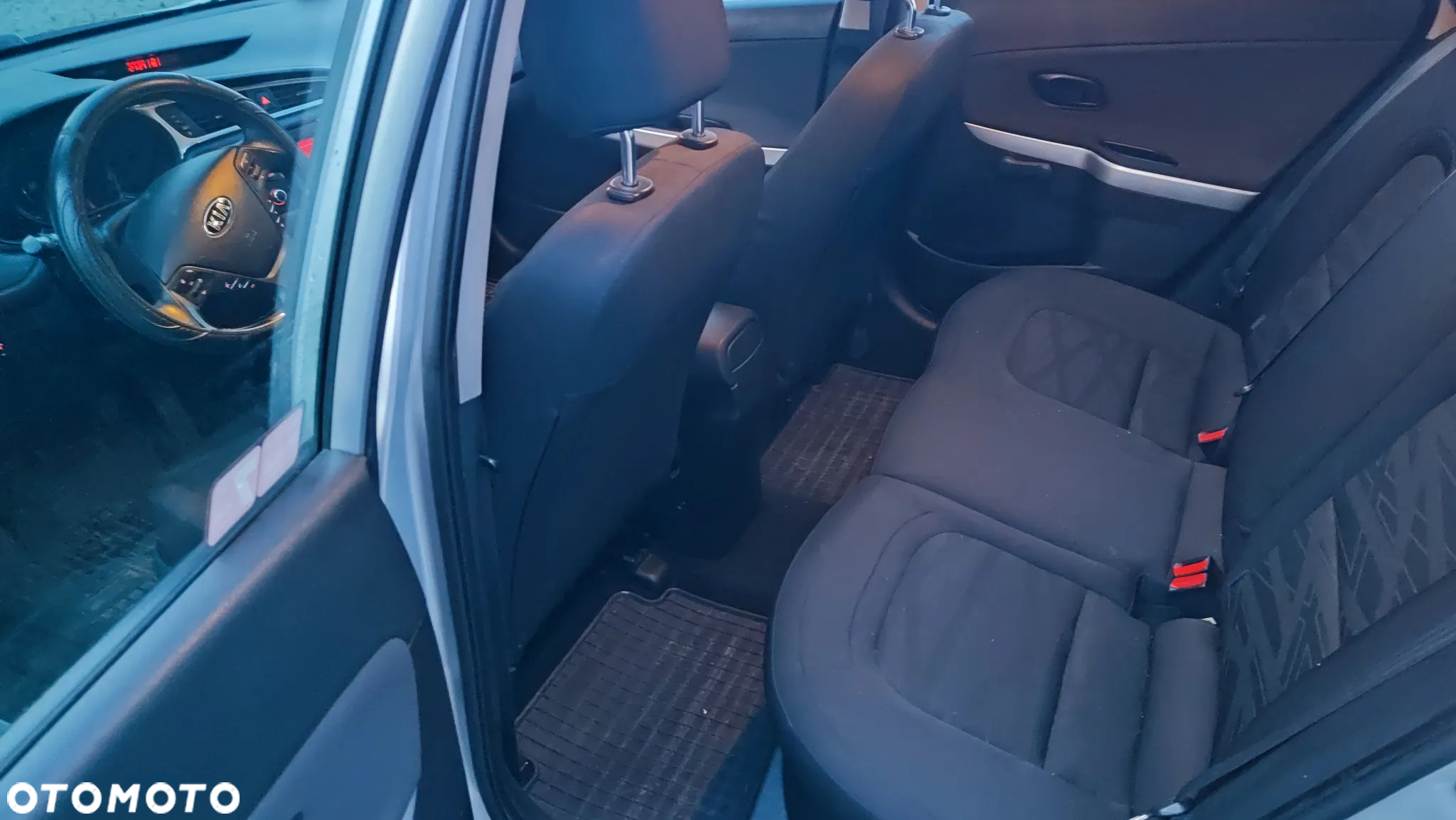 Kia Ceed Cee'd 1.4 CRDi M - 29