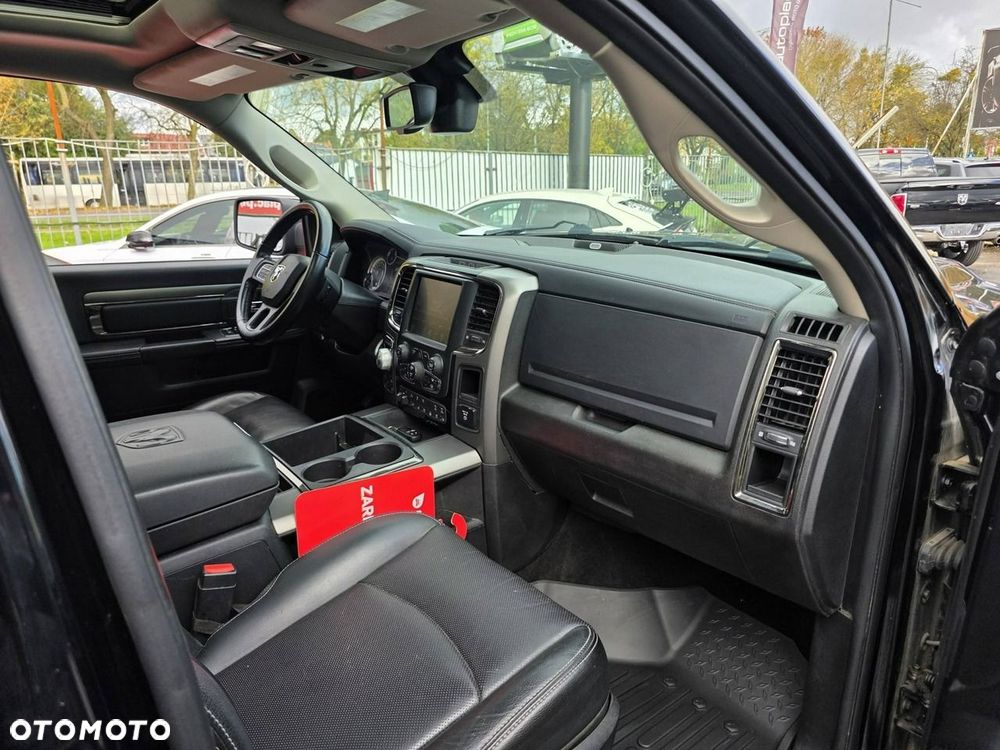RAM 1500 Crew Cab Laramie - 34