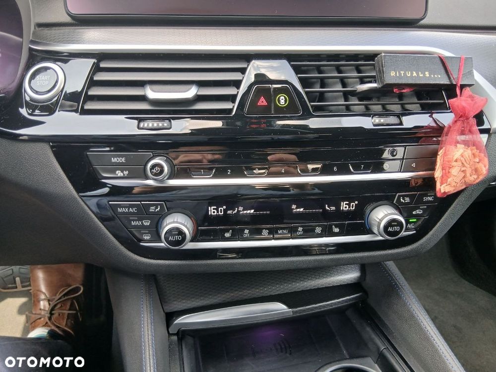 BMW Seria 5 - 19
