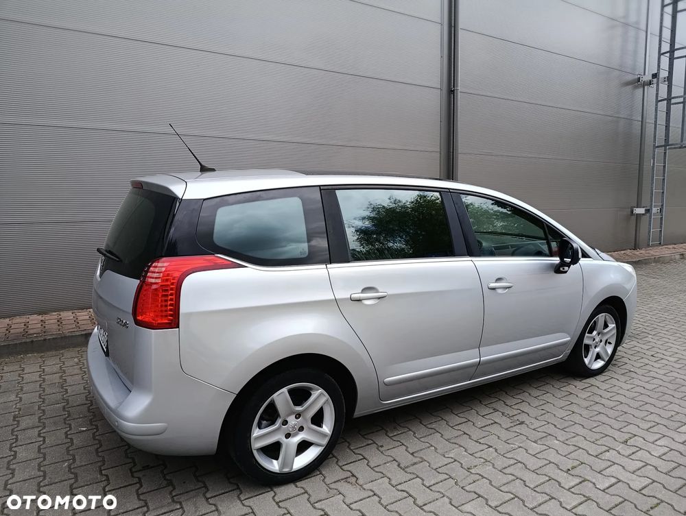 Peugeot 5008 155 THP Family Plus - 12