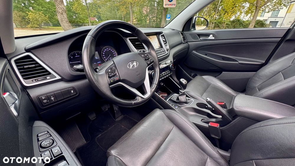 Hyundai Tucson blue 1.7 CRDi 2WD Advantage - 36