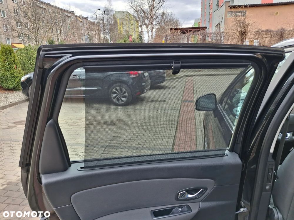 Renault Scenic ENERGY TCe 115 S&S Paris - 28