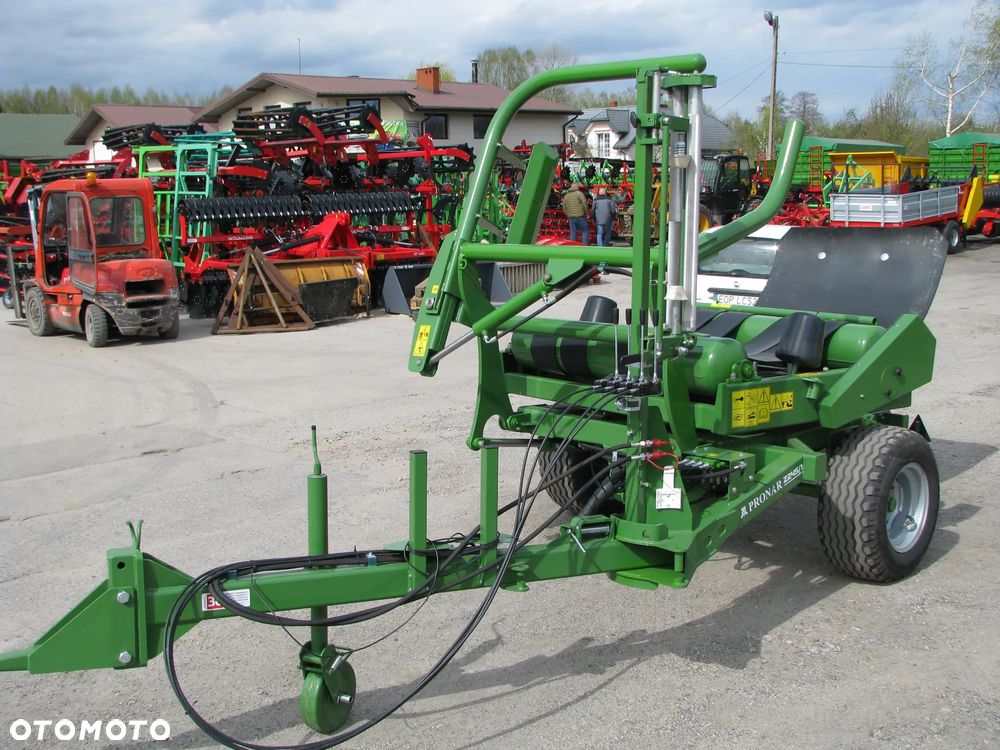Pronar Owijarka bel PRONAR Z-245/1, Metal-Fach 577 samozaładowcze, belarka, foliarka, zawieszame ROLMAKO, SIPMA,