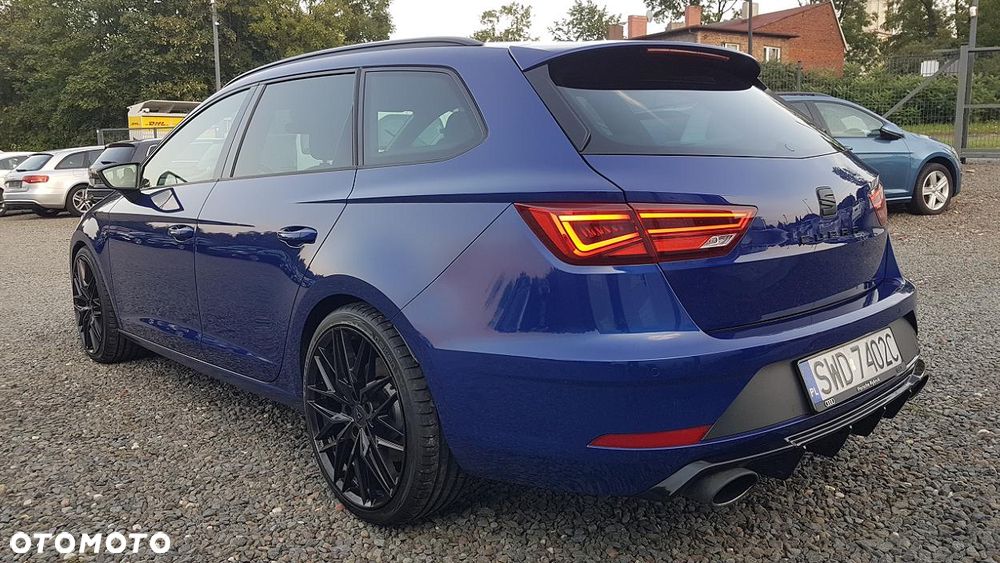 Seat Leon Sportstourer 2.0 TSI Cupra Performance Black S&S 4Drive DSG - 6