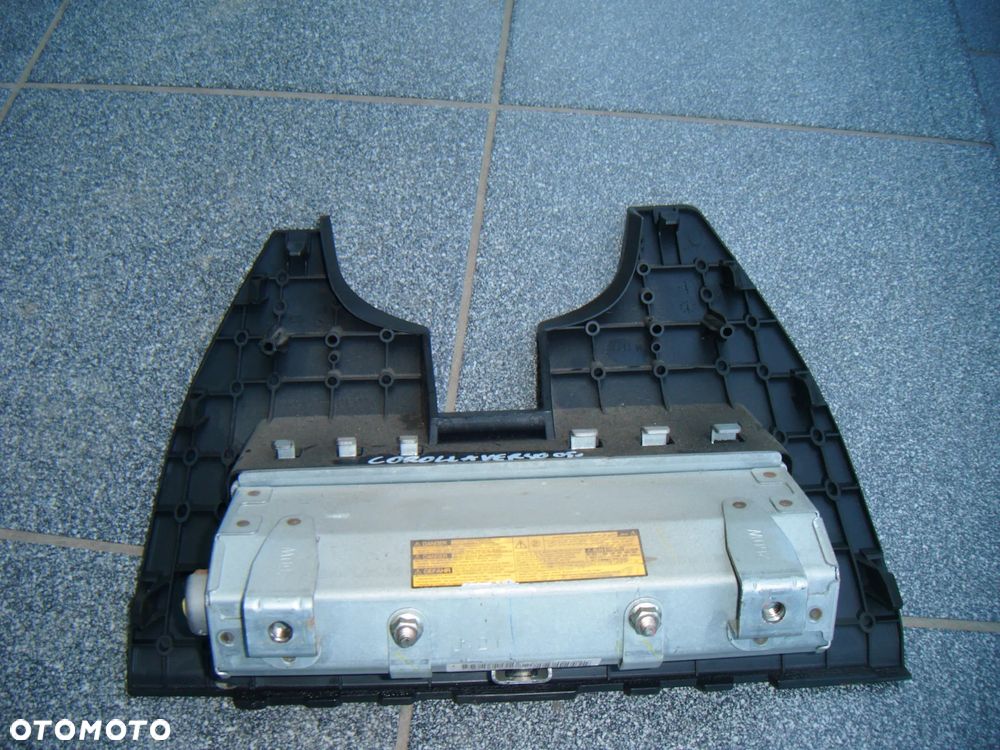 toyota corolla verso 05r poduszka powietrzna kolanowa - 2