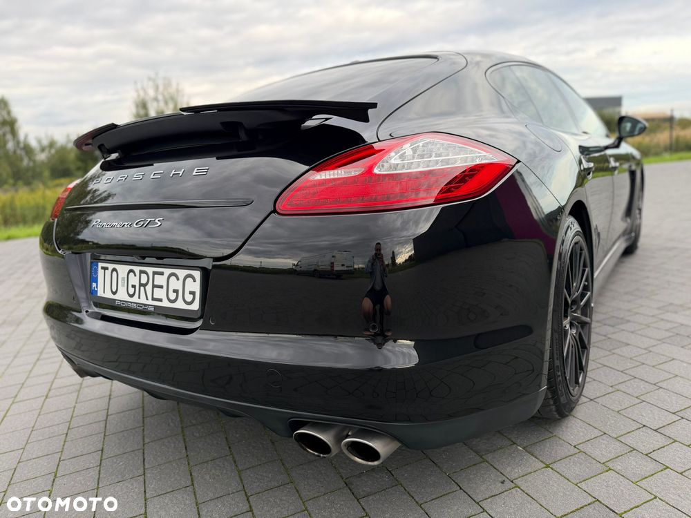 Porsche Panamera - 35