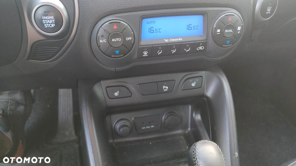 Hyundai ix35 2.0 GDI Premium 2WD - 18