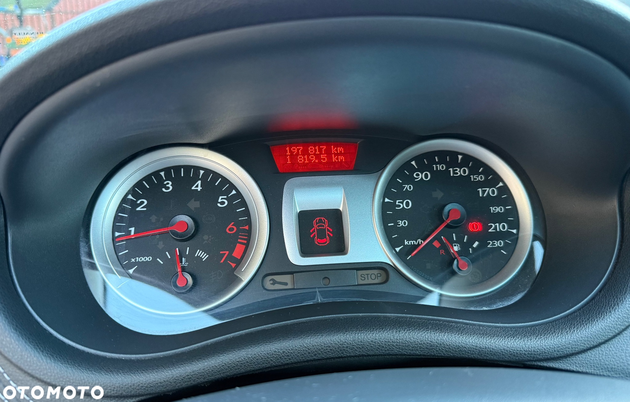 Renault Clio 1.2 16V Dwudziestka Euro5 - 19