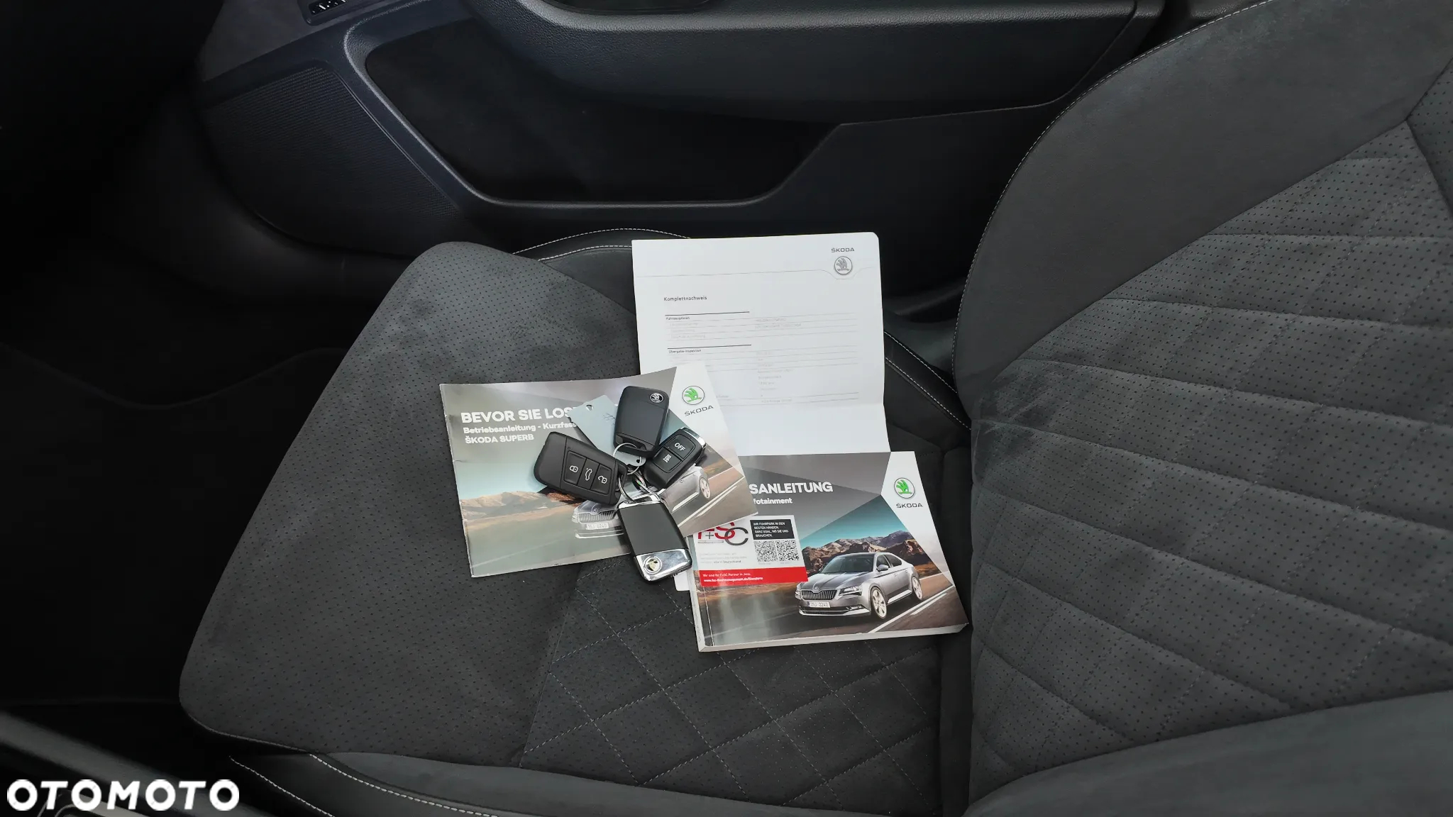 Skoda Superb Combi 2.0 TSI 4x4 DSG SportLine - 38