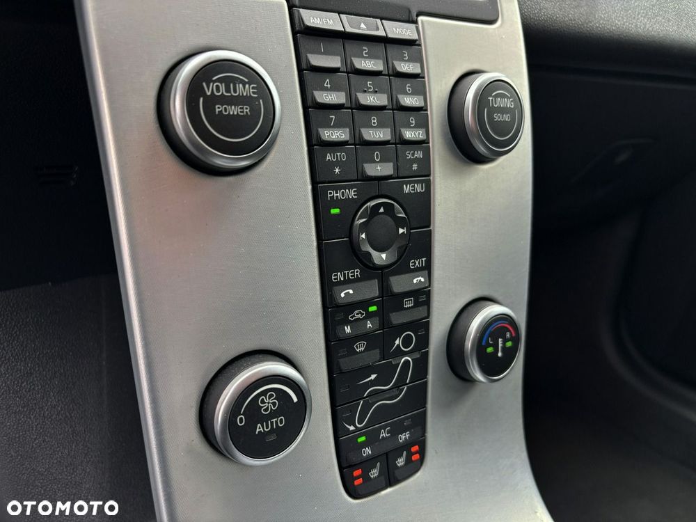 Volvo V50 - 20