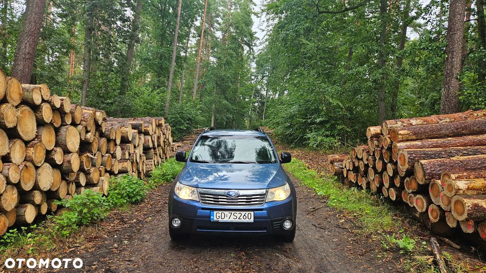 Subaru Forester 2008 photo 2