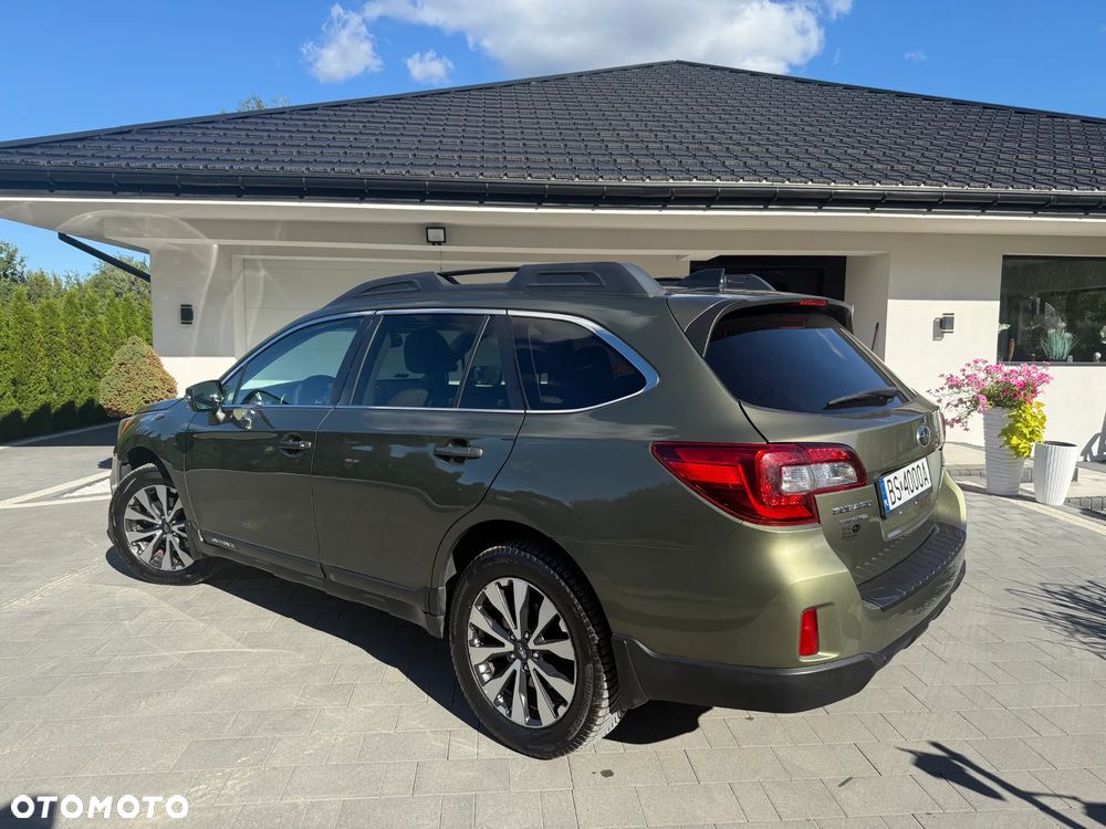 Subaru Outback 2.5i Exclusive - 5