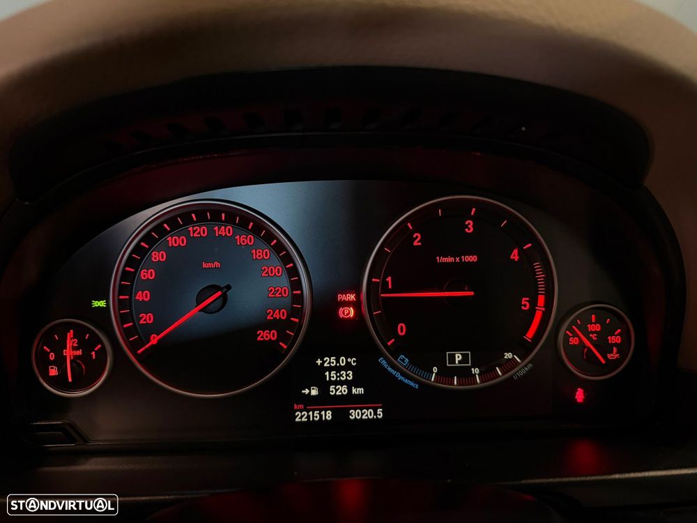 BMW 520 d Line Luxury Auto - 24