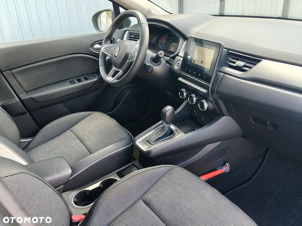 Renault Captur - 27