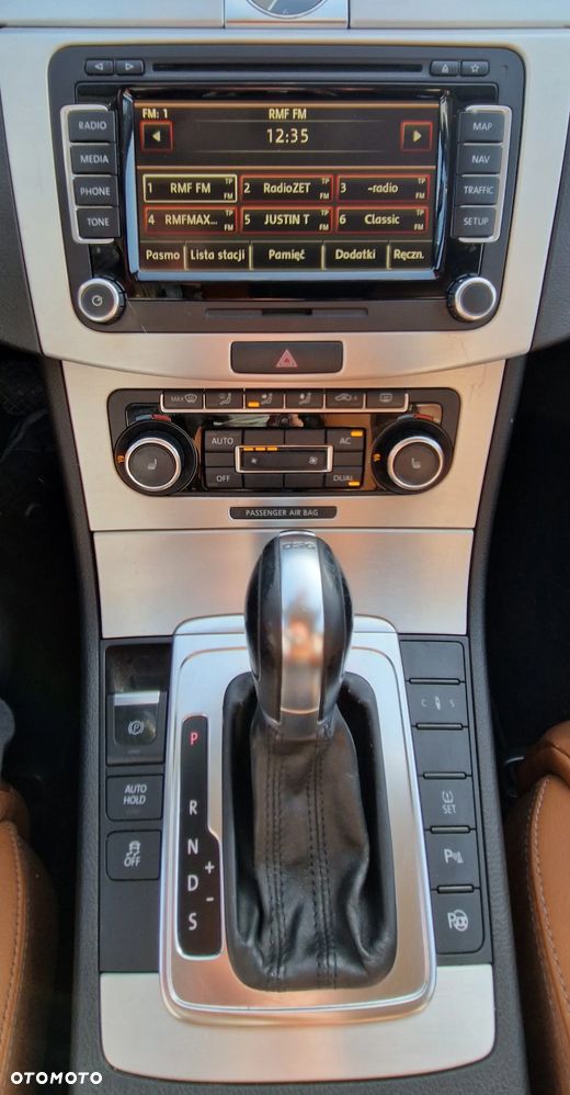 Volkswagen Passat CC - 10