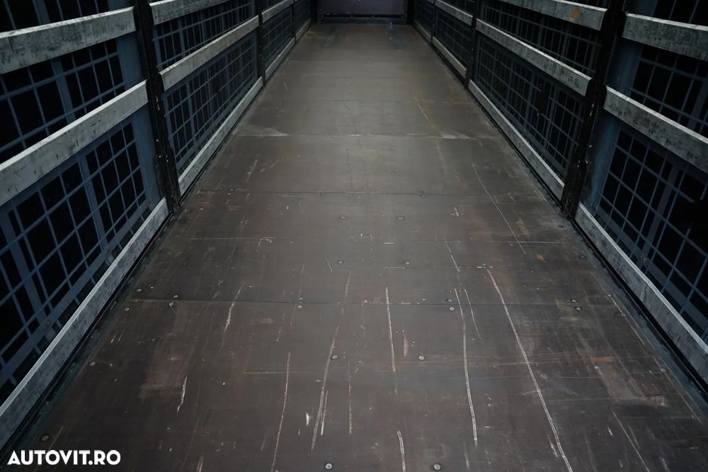 Krone CORTINĂ KRONE / STANDARD / ACOPERIȘ CULISANT / 2 AXE RIDICATIVE / COȘ PENTRU PALEȚI - 20