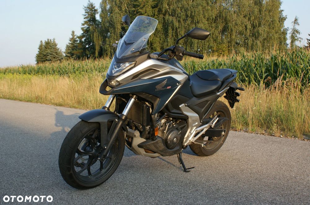 Honda NC - 12