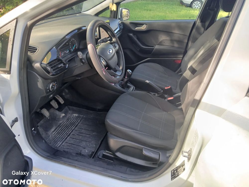 Ford Fiesta 1.1 SYNC Edition - 11