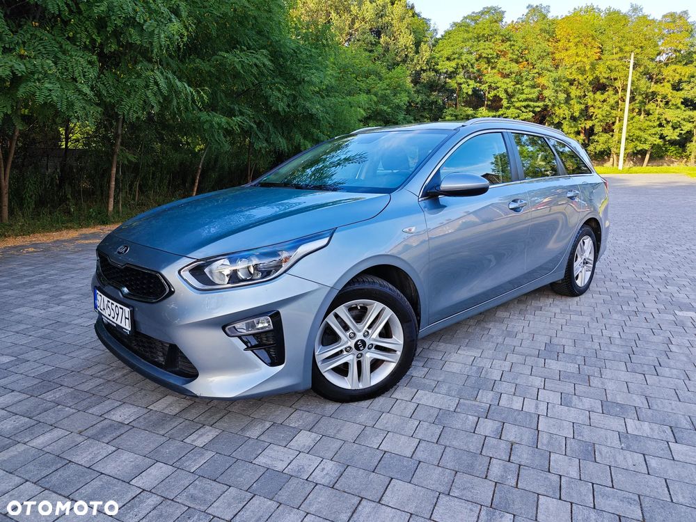 Kia Ceed 1.6 CRDi DCT Spirit - 2