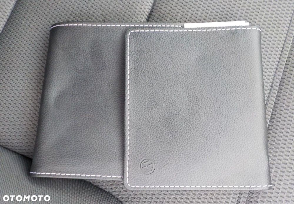 Volkswagen Golf - 18