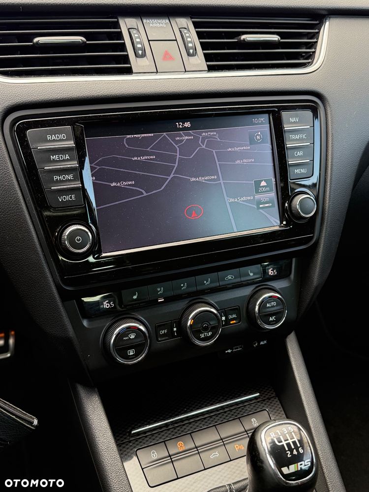 Skoda Octavia 2.0 TDI RS - 16