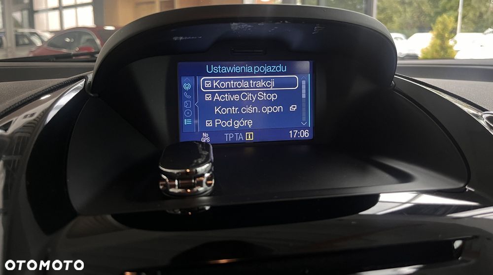 Ford B-MAX 1.0 EcoBoost Titanium X - 24