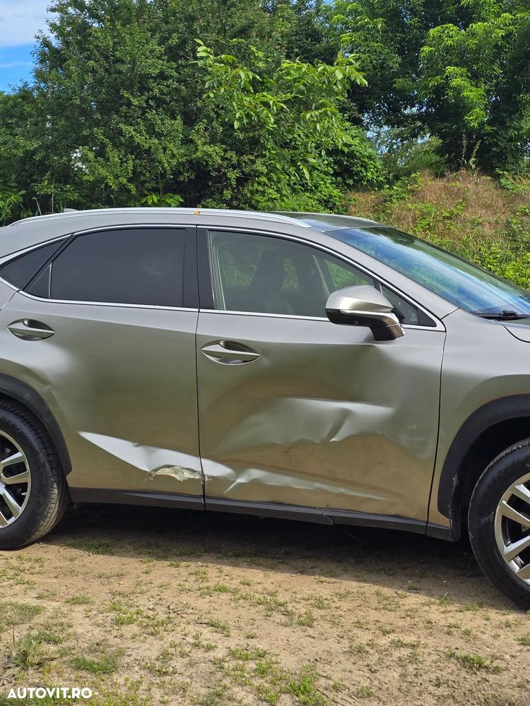 Lexus Seria NX 200t AWD Luxury - 32