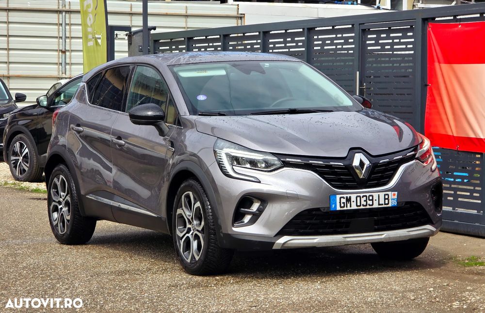 Renault Captur E-TECH Full 145 Techno - 4