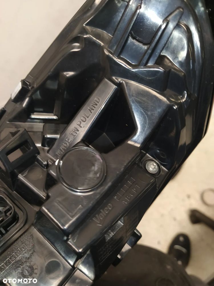 BMW 2 F74 LAMPA LEWA TYLNA LEWY TYŁ 4 PIN WERSJA USA I EU ORYGINAŁ - 19