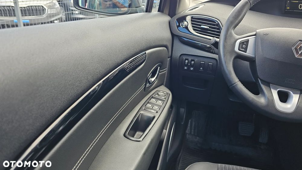 Renault Scenic 2.0 16V Privilege CVT Euro5 - 10