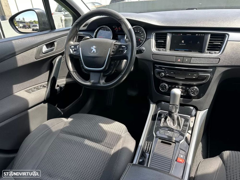 Peugeot 508 SW BlueHDi 120 EAT6 Stop&Start Allure - 37