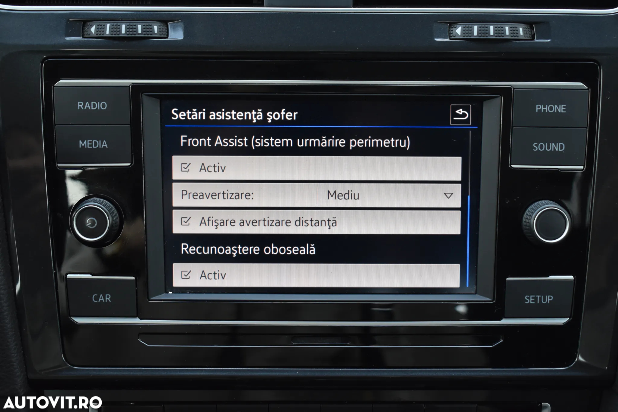 Volkswagen Golf 1.6 TDI Comfortline - 21