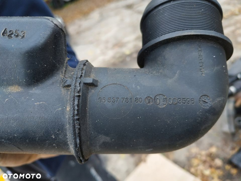 Przewód Powietrza 9653778180 1,6 TDCI Ford Fiesta - 3