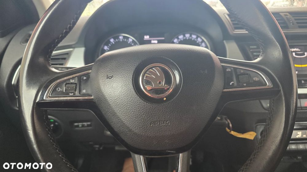 Skoda Fabia - 12