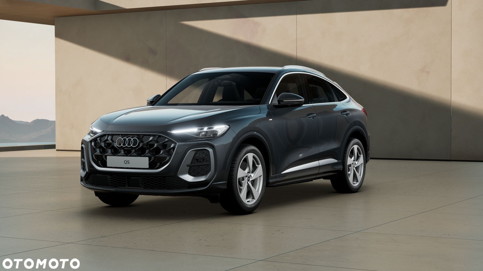Audi Q5 Sportback - 1