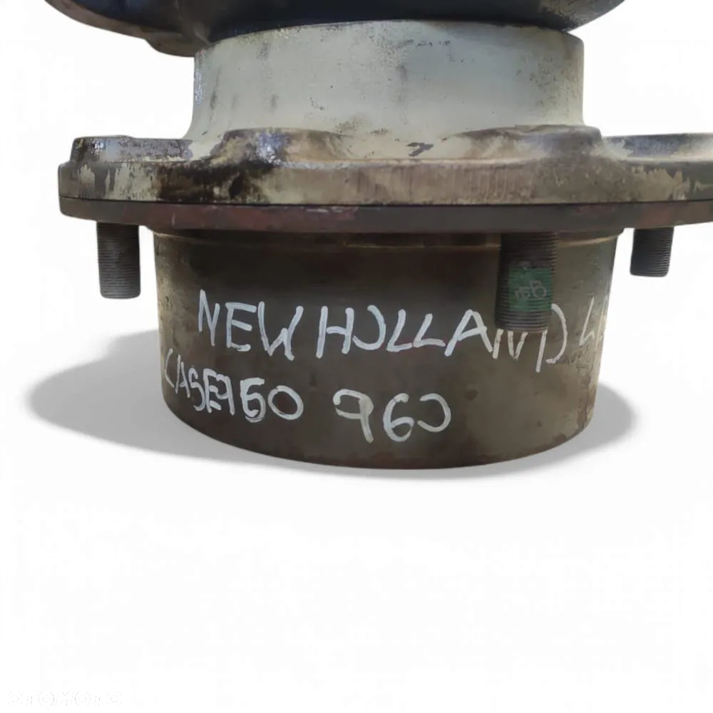Zwrotnica Zwolnica CA0146961 Piasta 12899 146961 Carraro CASE 695 - 19
