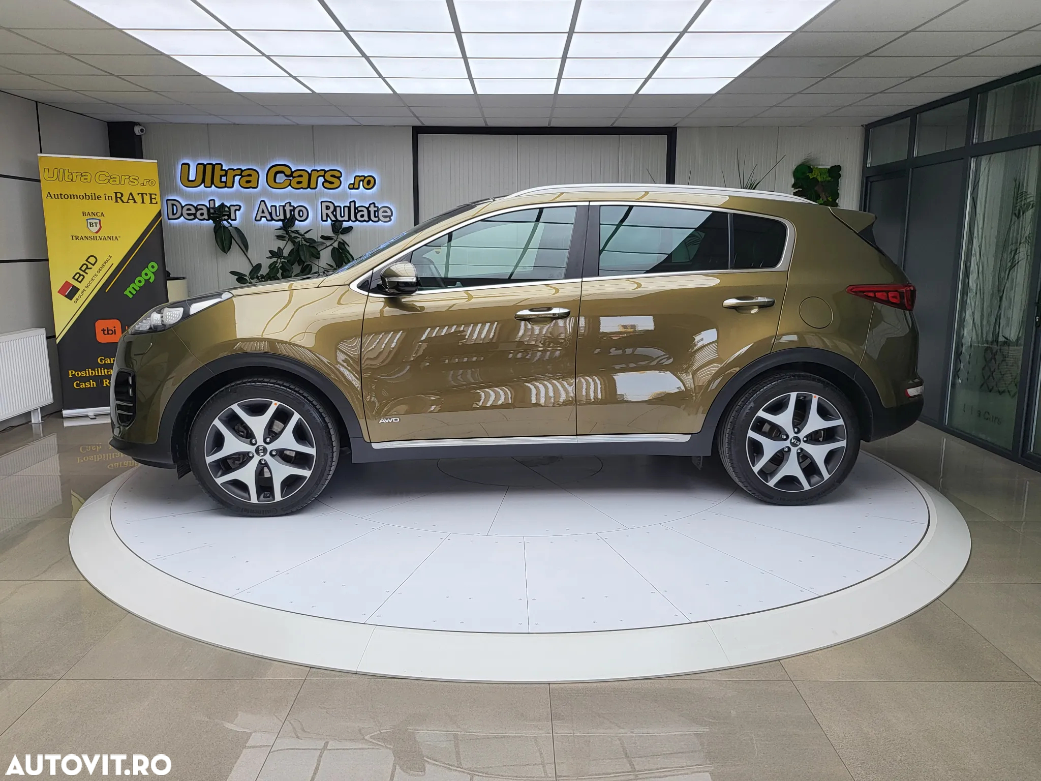 Kia Sportage 2,0 CRDI AWD GT Line - 3